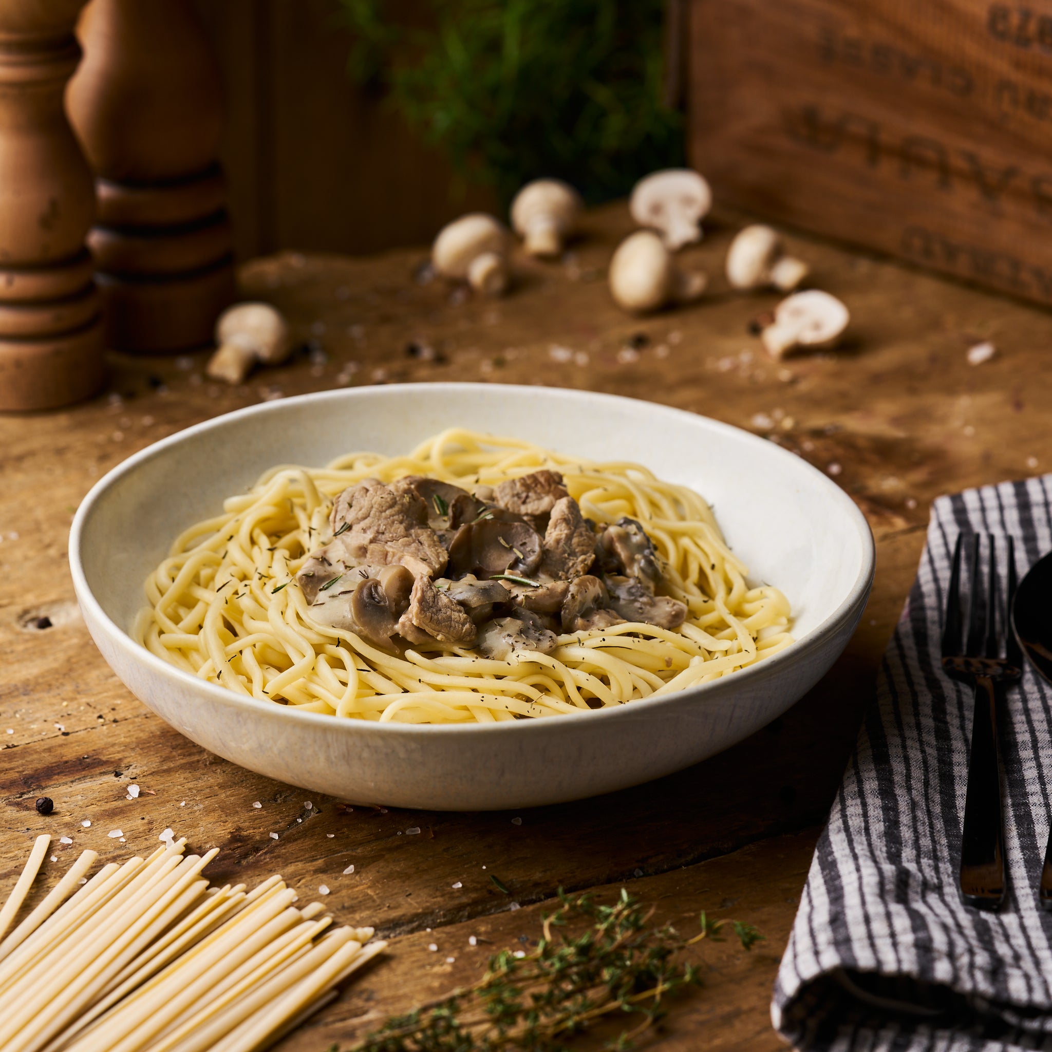 Weinbrandgeschnetzeltes vom Schweinefilet mit Linguine