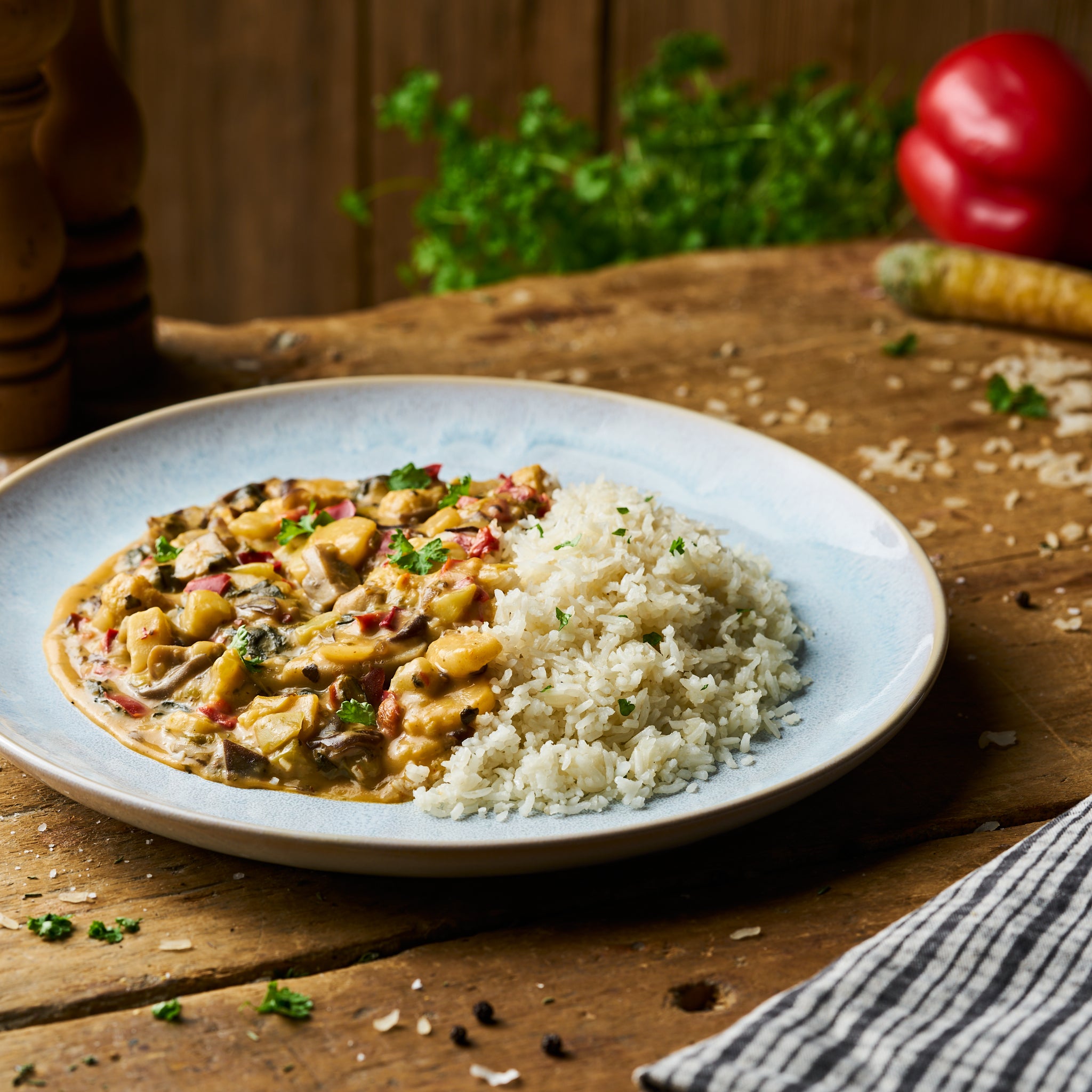 Wokgemüse in Zitronengras-Kokos-Sauce mit Basmatireis