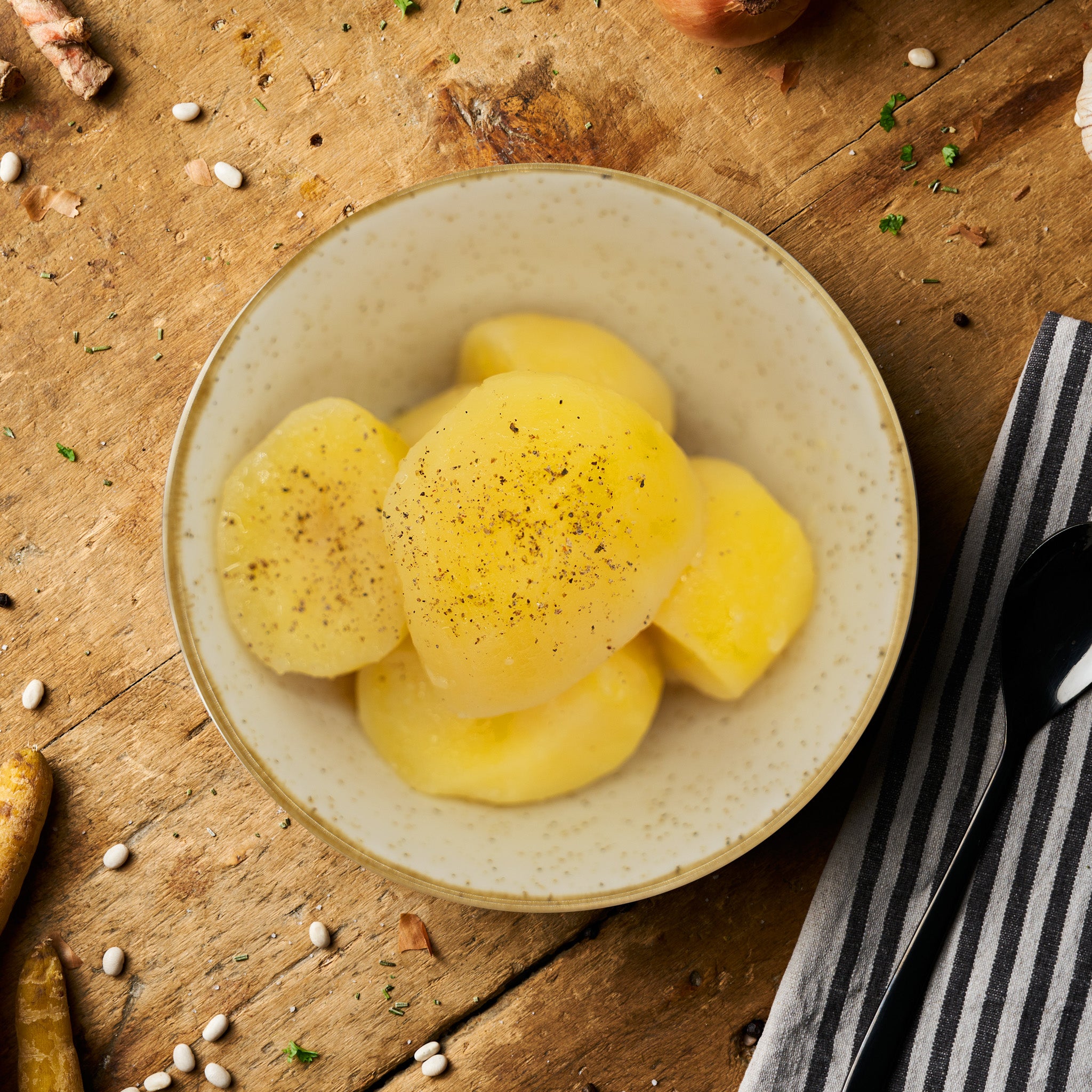 Salzkartoffeln mit Butter